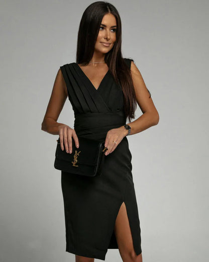 Fresia™ | Fitted Dress with V-Neckline and Slit