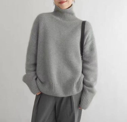Lin™ | Luxurious Turtleneck Sweater