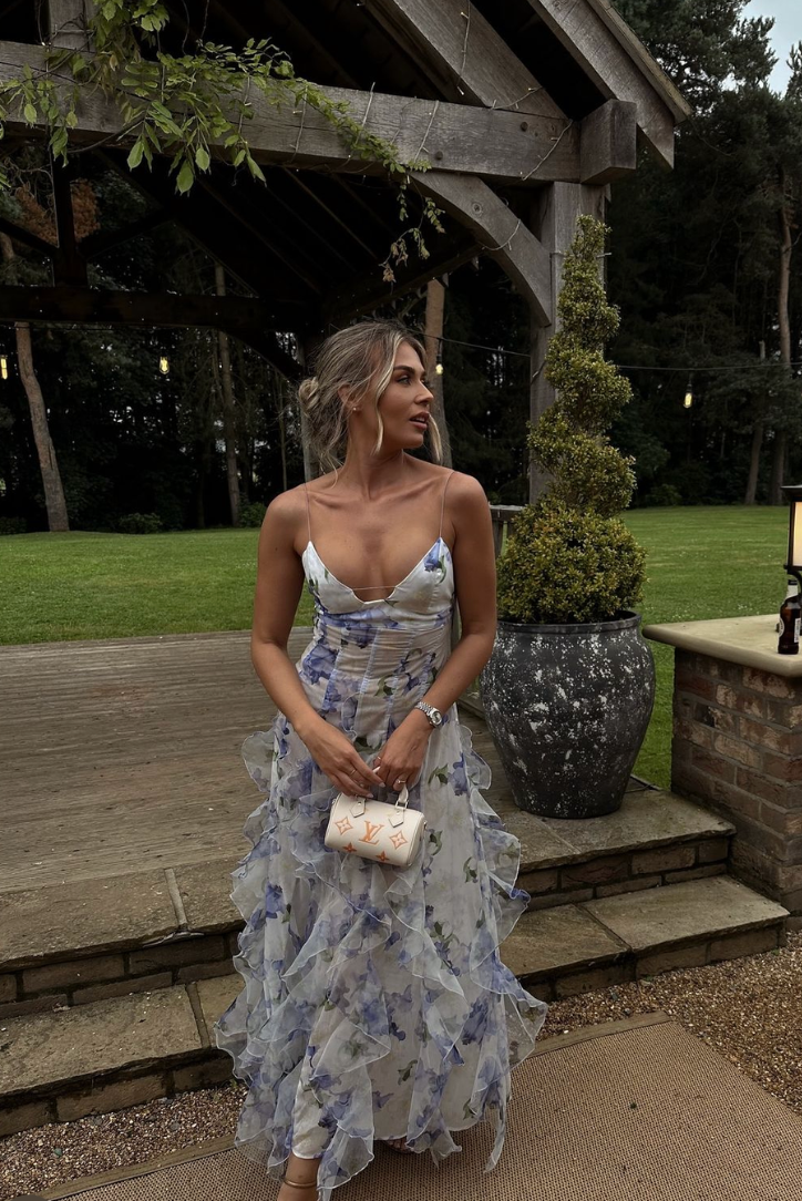 Kisha - Trendy Ruffle Strappy Maxi Dress