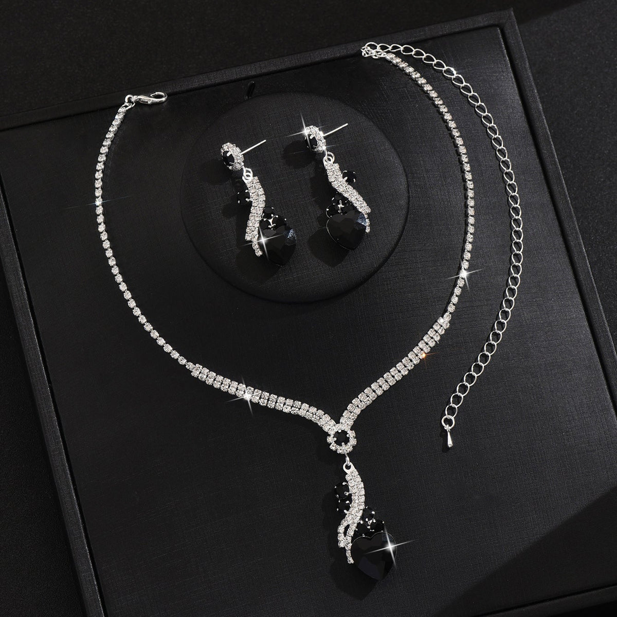 Lelia | Rhinestone Necklace Earrings Set