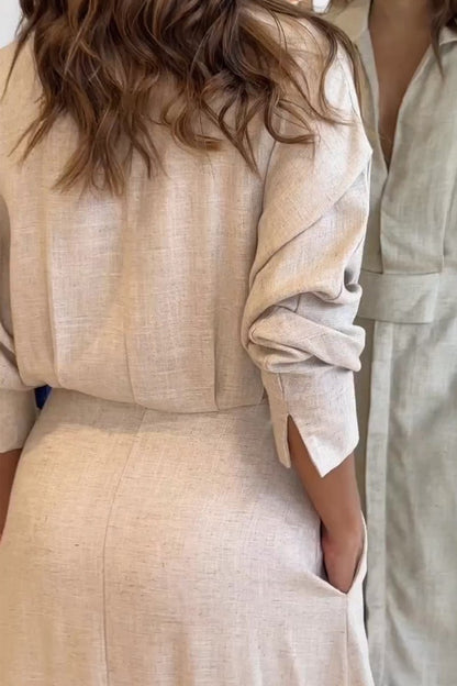 Jeanette | feminine V-neckline